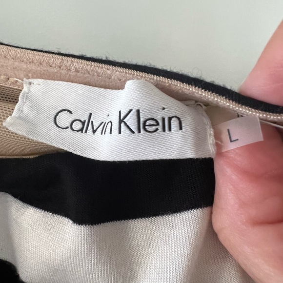 Calvin Klein Black & White Dress - Picture 5 of 6